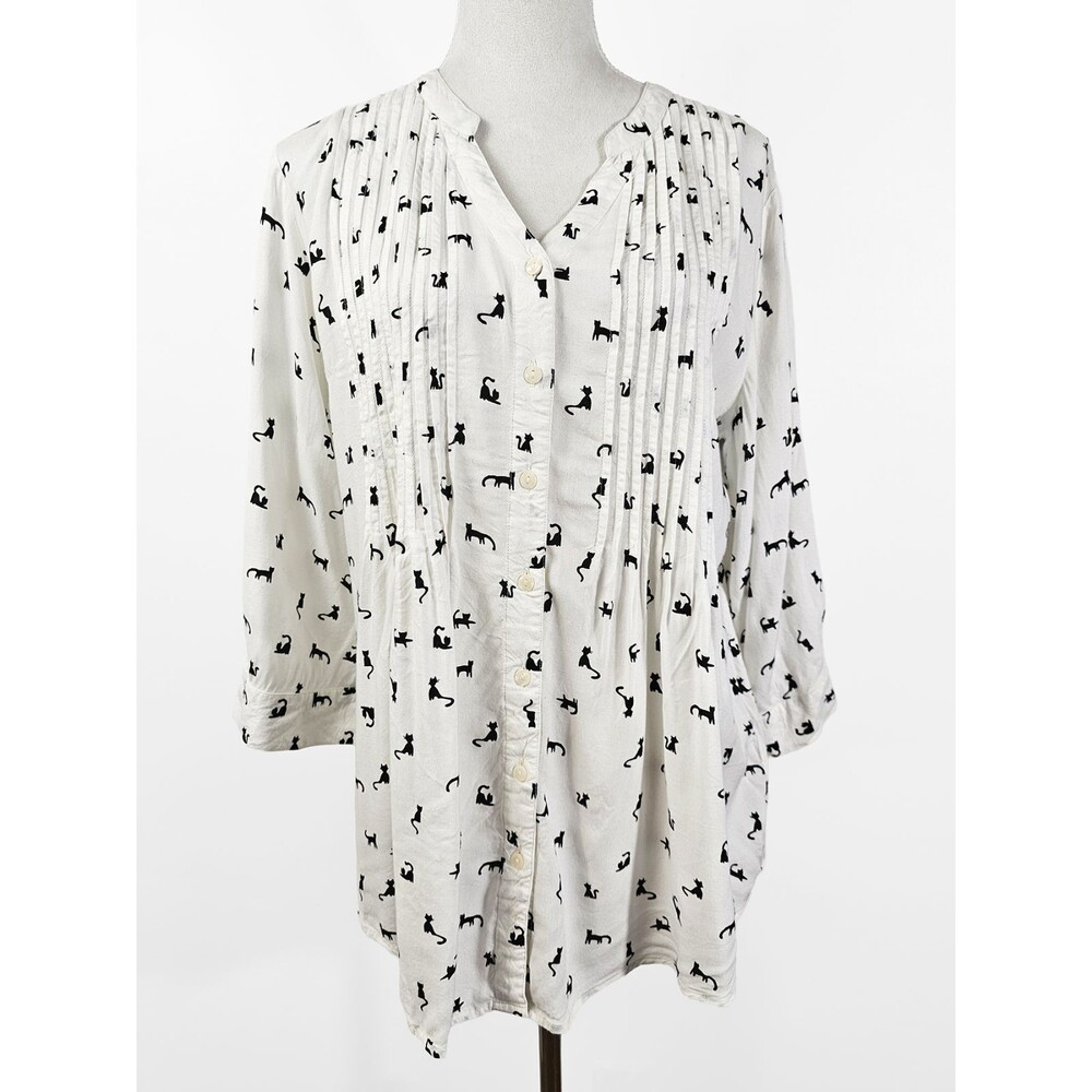 Coldwater Creek Medium White Blouse Black Cat Print Pintuck Split Neck Flawed